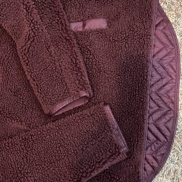 NWT Athleta Cozy Sherpa Sweatshirt - Picture 7 of 7